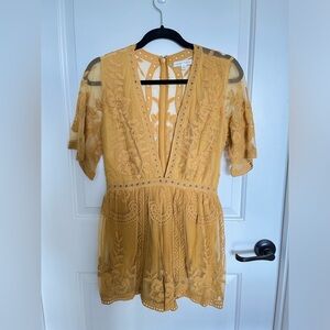 Honey Punch Deep V-Neck Yellow Mustard Gold Sheer Embroidered Lace Romper Small